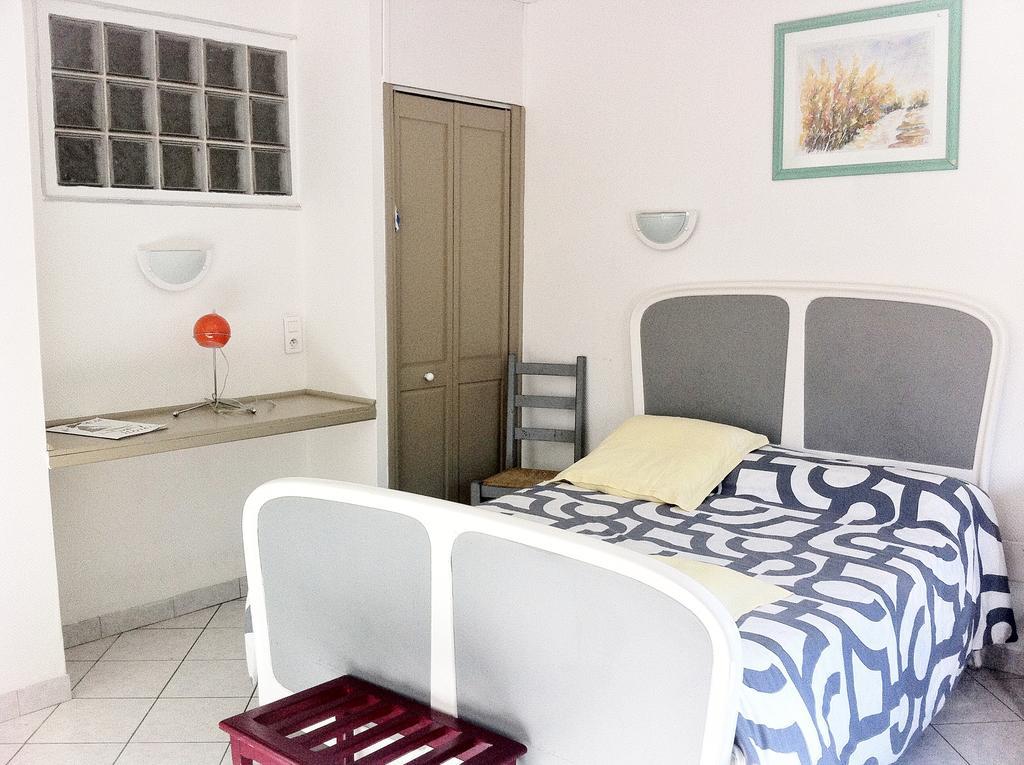 Hotel Residence Larroque Caussade Bilik gambar